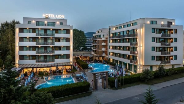 Bulgārija - Saulainais krasts. Lion 4* brokastis un vakariņas. 28.08.-04.09.2026